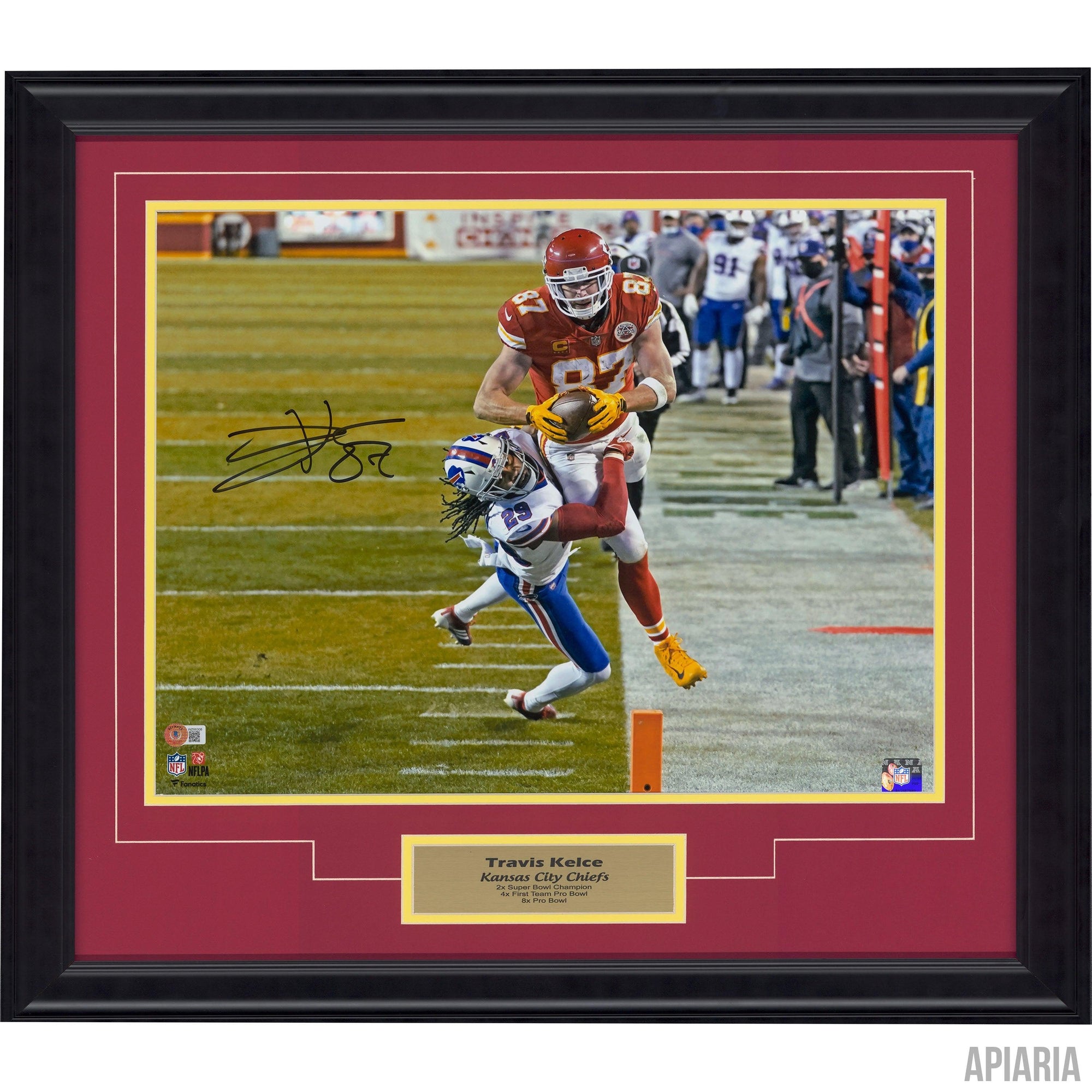 Travis Kelce Autographed Photo-Apiaria