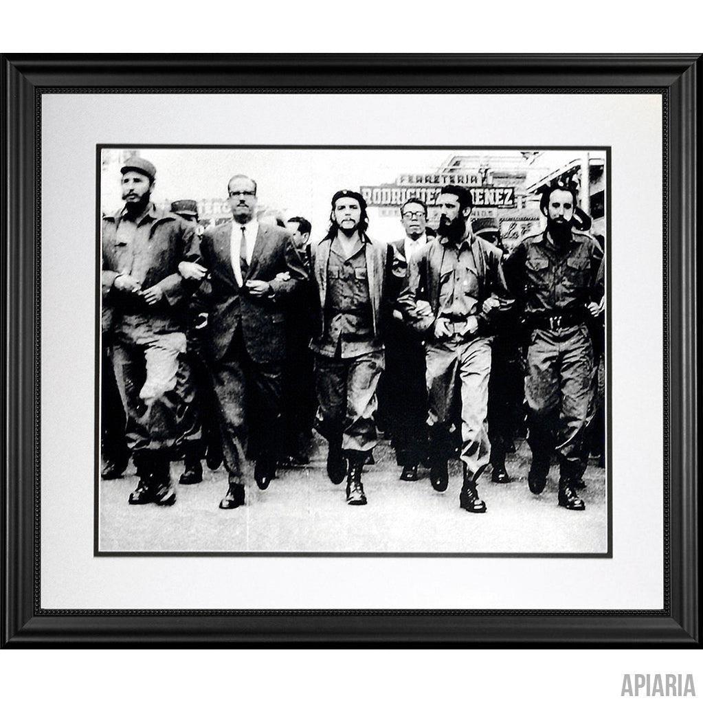 Che, Fidel & Triumphant Cuban Revolutionaries-Framed Item-Apiaria