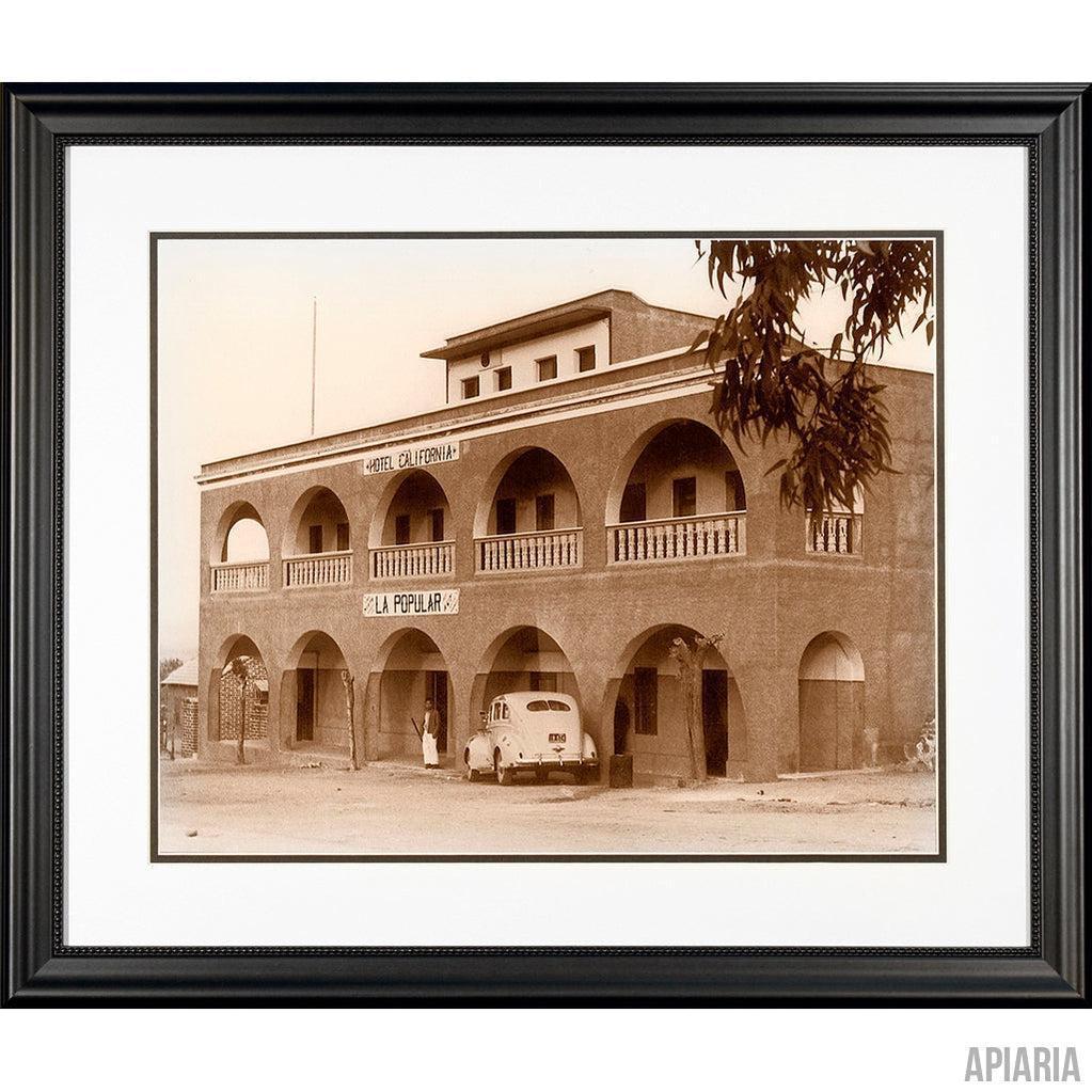 The Hotel California-Framed Item-Apiaria
